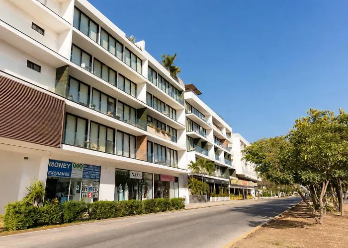 Luxury 1br Downtown Playa Del Carmen-2 Pools-spa-5th Ave Playa del Carmen